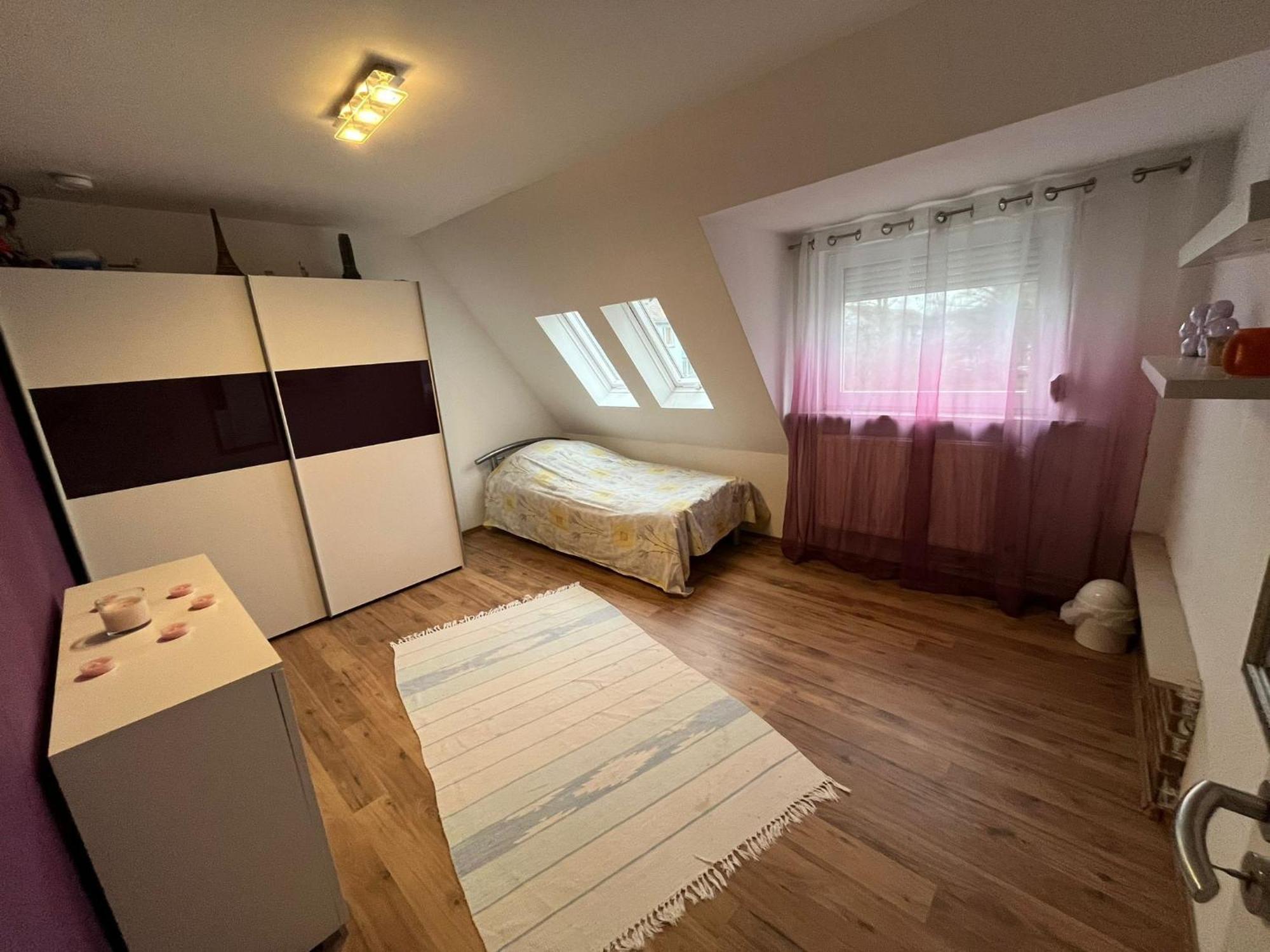 Schickes 110Qm Ferienhaus In Naehe Vw, Messe,Dez Und Orangerie Kassel Eksteriør bilde